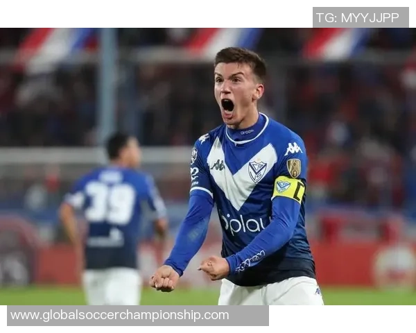 拉努斯与萨斯菲尔德激战正酣谁能在这场对决中笑到最后